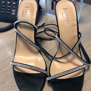 Black strappy heel